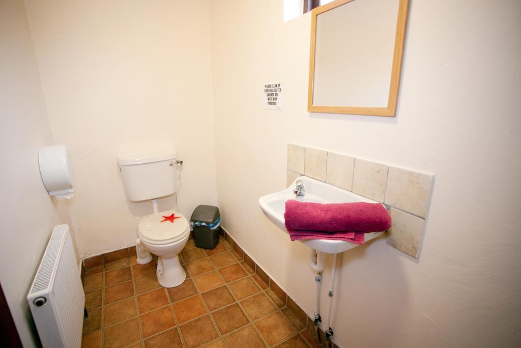 Aille River Tourist Hostel And Camping Doolin Bilik gambar